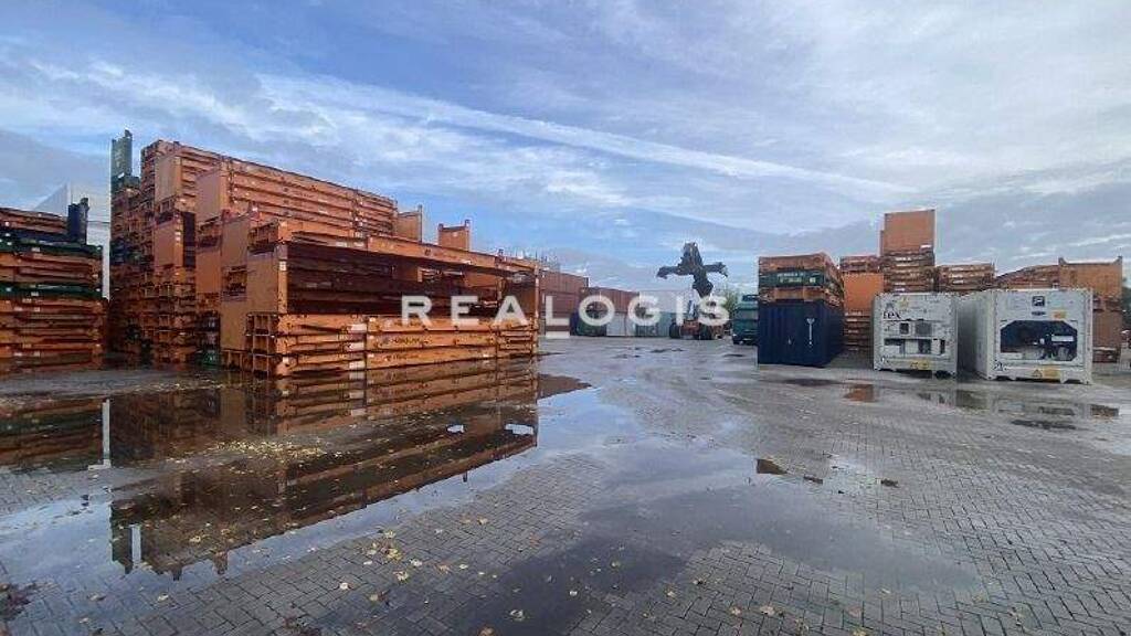 Halle/Industriefläche zur Miete 9.000 m² Lagerfläche teilbar ab 4.500 m² Wilhelmsburg Hamburg 21107