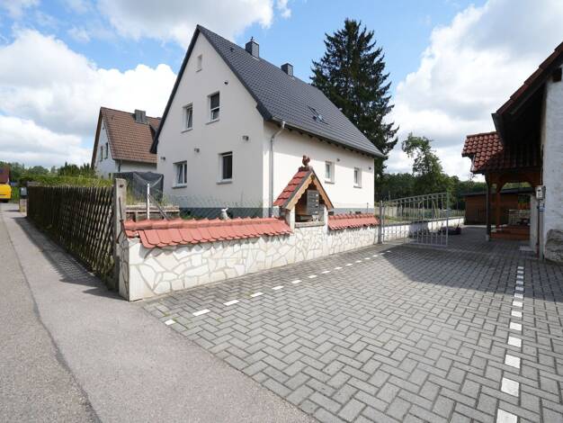 Einfamilienhaus zum Kauf 499.000 € 7 Zimmer 110 m² 551 m² Grundstück Kühedorf Büchenbach 91186