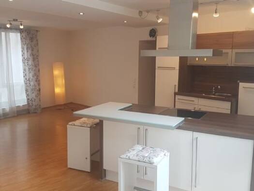 Wohnung zur Miete 1.250 € 3 Zimmer 82 m² Geschoss 2/3 frei ab 01.10.2026 Altstadt Würzburg 97070