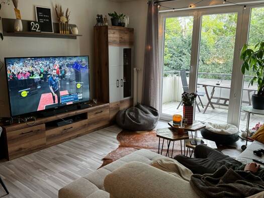 Wohnung zur Miete 1.120 € 3 Zimmer 75 m² Geschoss 1/2 frei ab sofort Wilstorf Hamburg 21077