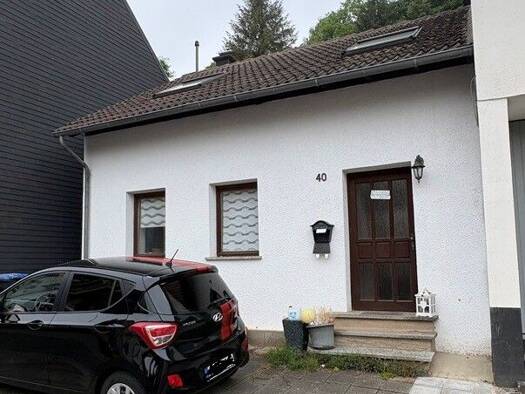 Einfamilienhaus zum Kauf 55.000 € 2 Zimmer 75 m² 497 m² Grundstück Neuweiler Weg 40 Rentrisch Sankt Ingbert 66386