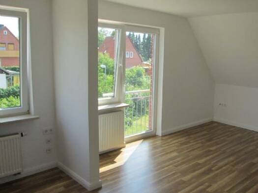 Wohnung zur Miete 870 € 3 Zimmer 72 m² 1. Geschoss frei ab sofort Häcklingen Lüneburg 21335