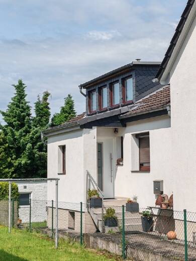 Doppelhaushälfte zum Kauf 279.000 € 4 Zimmer 127,3 m² 486 m² Grundstück Neuhaus Wolfsburg 38446