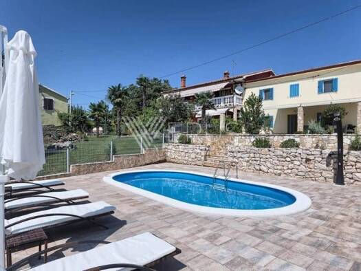Haus zum Kauf 490.000 € 7 Zimmer 230 m² Krsan Kršan