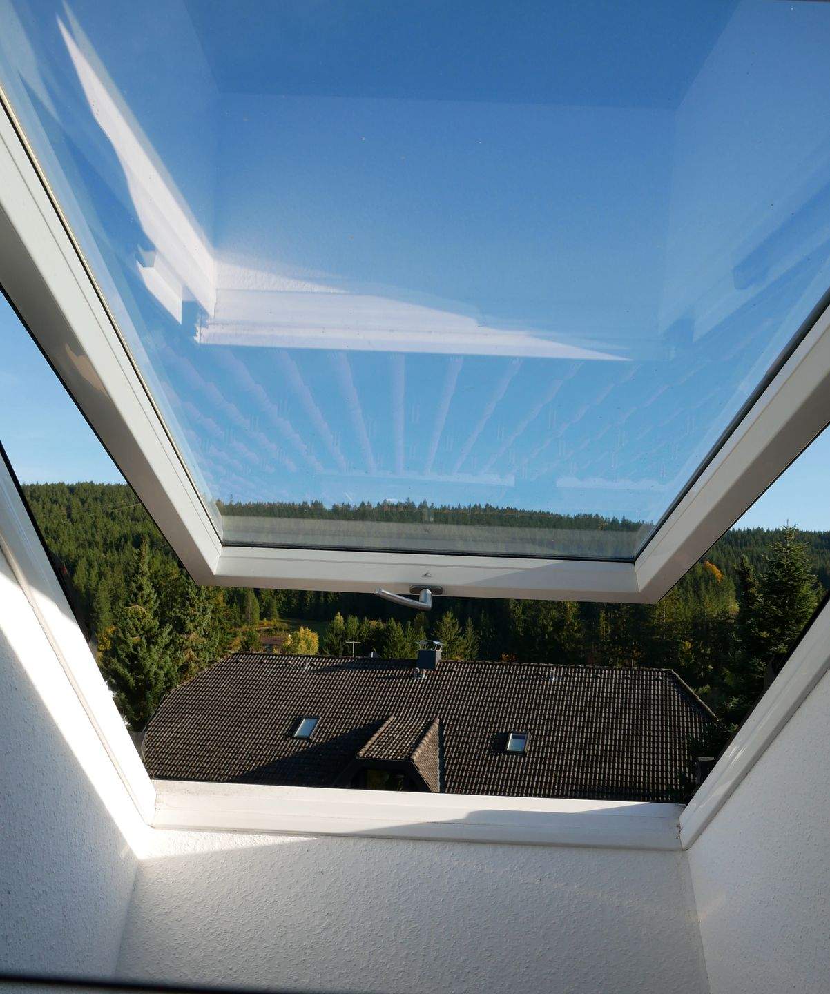 Immobilie in Titisee-Neustadt - *** Rarität-Titisee Seenähe, bezugsfreie 1,5 Zi DG- Maisonette/ Galeriewohnung, TG, *** ideal als Ferien/ Zweitwohnung. - Bild 4