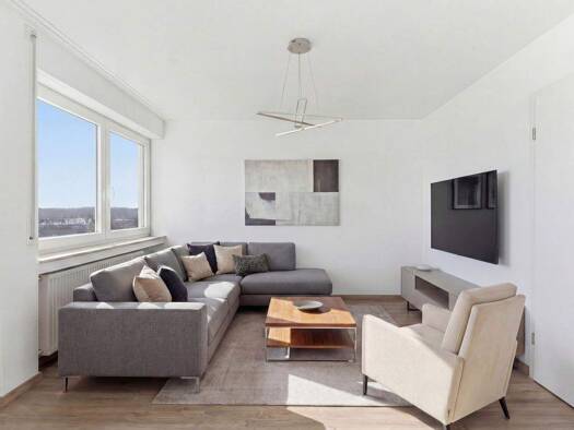 Wohnung zum Kauf 379.000 € 4,5 Zimmer 96,3 m² 8. Geschoss Ludwigsfeld Neu-Ulm / Ludwigsfeld 89231