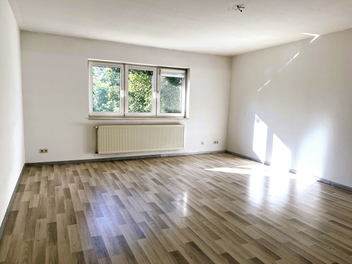 Wohnung zur Miete 432 € 2 Zimmer 71,4 m²<br/>Wohnfläche 1.<br/>Geschoss Zerbst Zerbst 39261