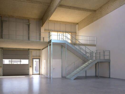 Lagerhalle zur Miete - Erstbezug 2.535 € 197 m² Lagerfläche Antau 7042