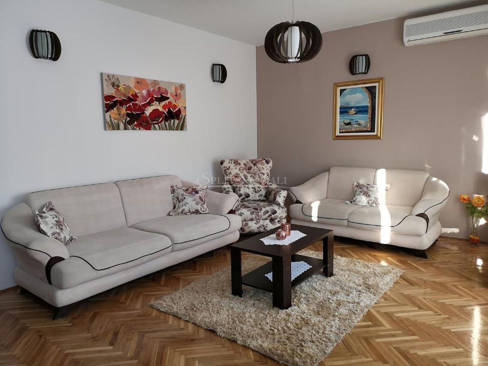 Wohnung zur Miete 850 € 3 Zimmer 100 m²<br/>Wohnfläche 1.<br/>Geschoss Trogir center