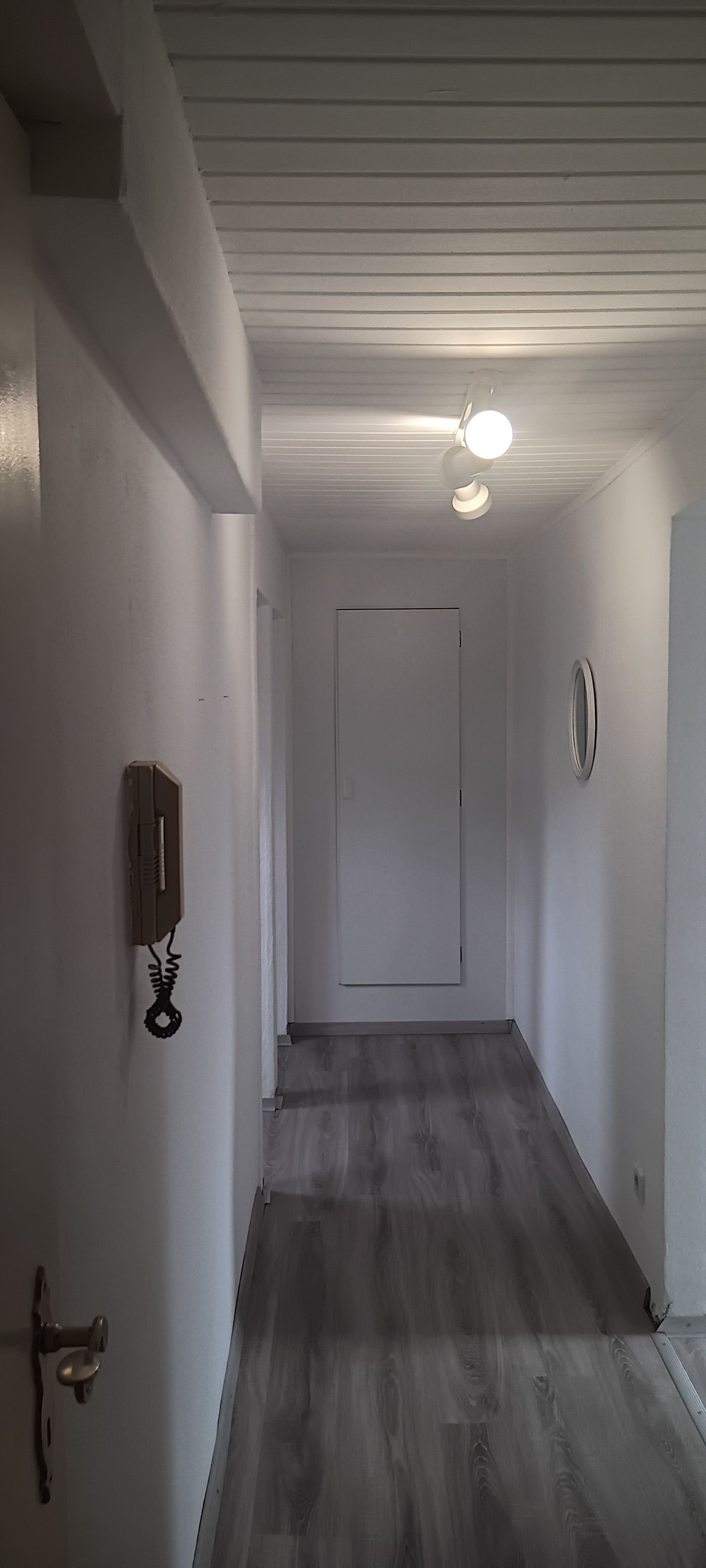 Apartment zur Miete 420 € 1 Zimmer 40 m²<br/>Wohnfläche 3.<br/>Geschoss ab sofort<br/>Verfügbarkeit Rödelheim Frankfurt am Main 60489