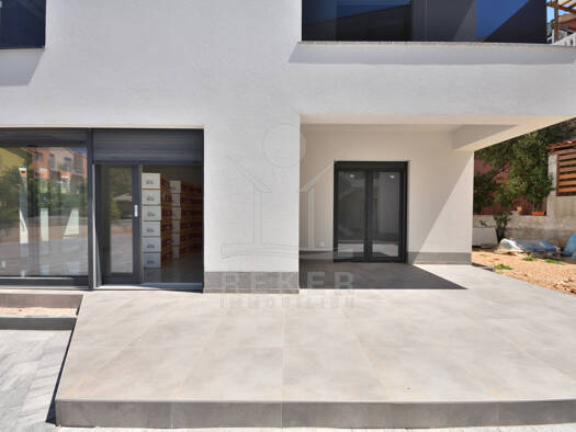 Wohnung zum Kauf - Erstbezug 319.000 € 3 Zimmer 122 m² EG Vodice 22211