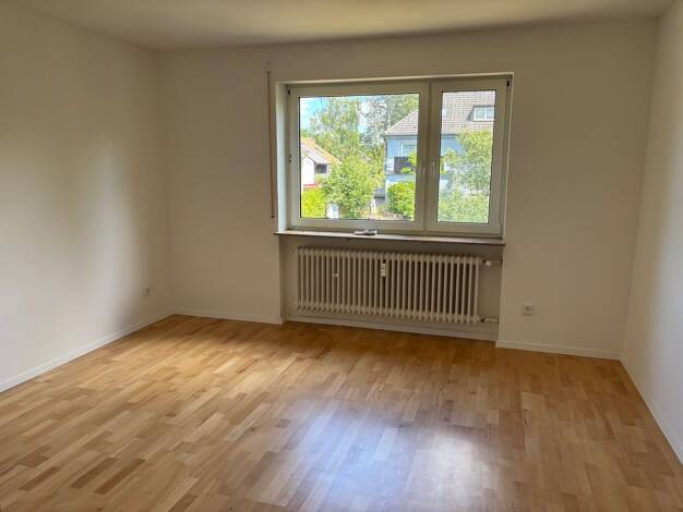Wohnung zur Miete 580 € 2 Zimmer 56 m² Geschoss 1/2 frei ab sofort Laufamholz Nürnberg 90482