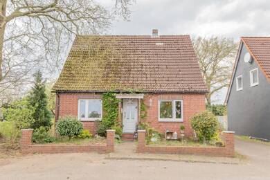 Einfamilienhaus zum Kauf 138.000 € 4,5 Zimmer 89,1 m² 1.026 m² Grundstück Burweg Burweg 21709