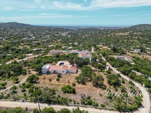 Grundstück zum Kauf 650.000 € 3.214 m² Grundstück Santa Bárbara de Nexe 8005
