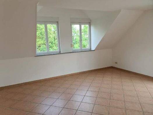 Wohnung zur Miete 850 € 3 Zimmer 85 m² 1. Geschoss frei ab sofort Hirtenweg 4 b Unterhaindlfing Wolfersdorf 85395