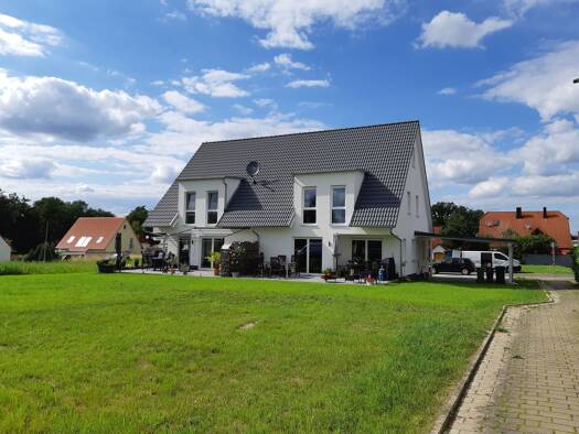 Doppelhaushälfte zur Miete 12.345 € 7 Zimmer 150 m² 350 m² Grundstück frei ab 01.03.2027 Bammersdorf Eggolsheim 91330