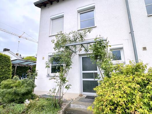 Reihenendhaus zum Kauf 595.000 € 5 Zimmer 129 m² 266 m² Grundstück Salzert Lörrach 79540