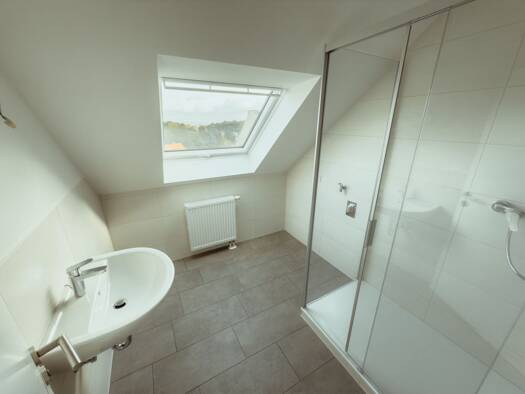 Wohnung zur Miete 600 € 3 Zimmer 70 m² frei ab sofort Siedlerstraße 3 Meißen 01662