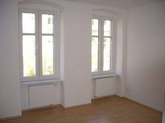 Wohnung zur Miete 225 € 2 Zimmer 39 m² EG frei ab sofort Pufendorfstraße 7 Flöha Flöha 09557