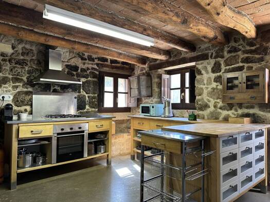 Bauernhaus zum Kauf 750.000 € 7 Zimmer 500 m² 50.000 m² Grundstück CAL FRANÇA S/N Casserres 08693
