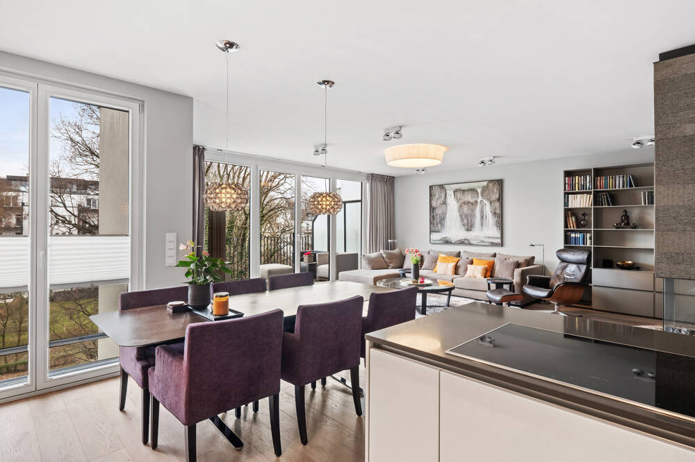 Property thumbnail 2