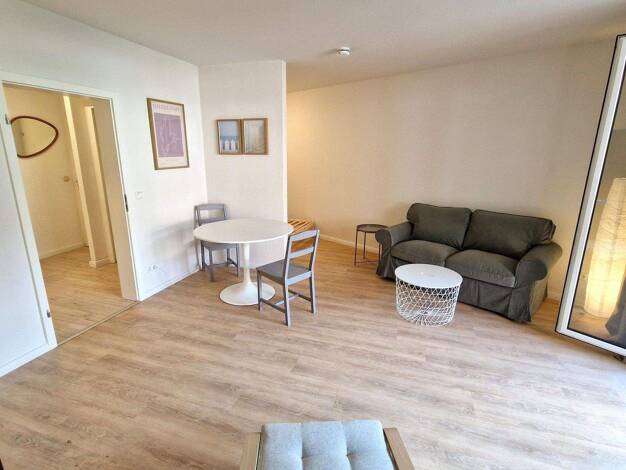 Studio zur Miete 730 € 1 Zimmer 48 m² 1. Geschoss frei ab 01.04.2026 Buntekuh Lübeck 23556