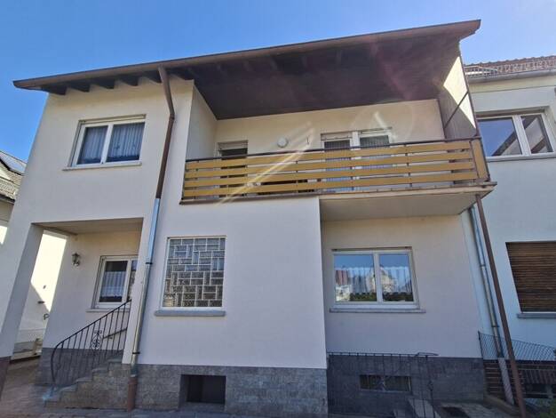 Mehrfamilienhaus zum Kauf 398.000 € 8 Zimmer 168 m² 588 m² Grundstück Kleinostheim Kleinostheim 63801