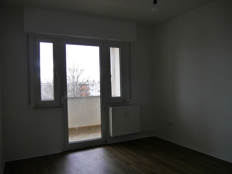 Wohnung zur Miete 543 € 2 Zimmer 53 m²<br/>Wohnfläche 3.<br/>Geschoss 19.01.2025<br/>Verfügbarkeit Dunlopstr. 21 Südost Hanau 63450