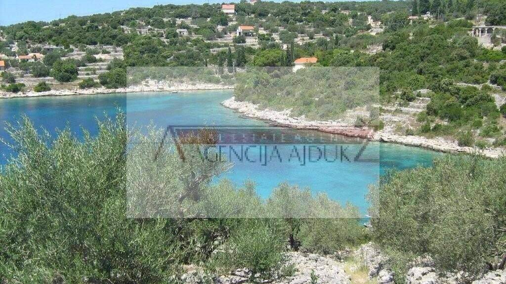 Land-/Forstwirtschaft zum Kauf 690.000 € Vela Luka