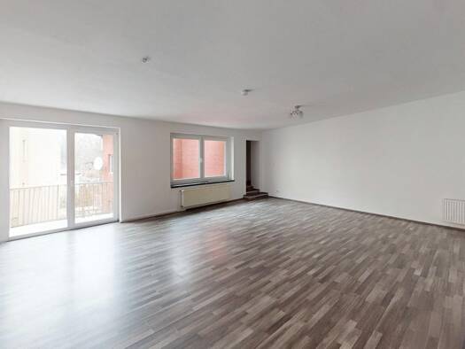 Wohnung zur Miete 1.050 € 4,5 Zimmer 150 m² Triftstraße 23 Giebichenstein Halle (Saale) 06114