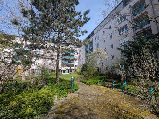 Wohnung zur Miete 640 € 1,5 Zimmer 46,2 m² Geschoss 1/6 frei ab sofort Neulichtenhofstraße 16 Hummelstein Nürnberg 90461