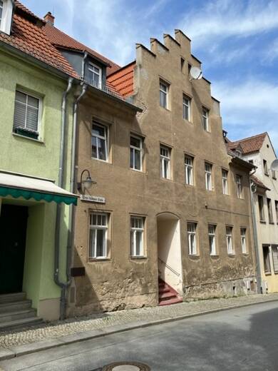 Mehrfamilienhaus zum Kauf 110.000 € 8 Zimmer 188 m² 812 m² Grundstück Bernstadt a. d. Eigen Bernstadt auf dem Eigen 02748