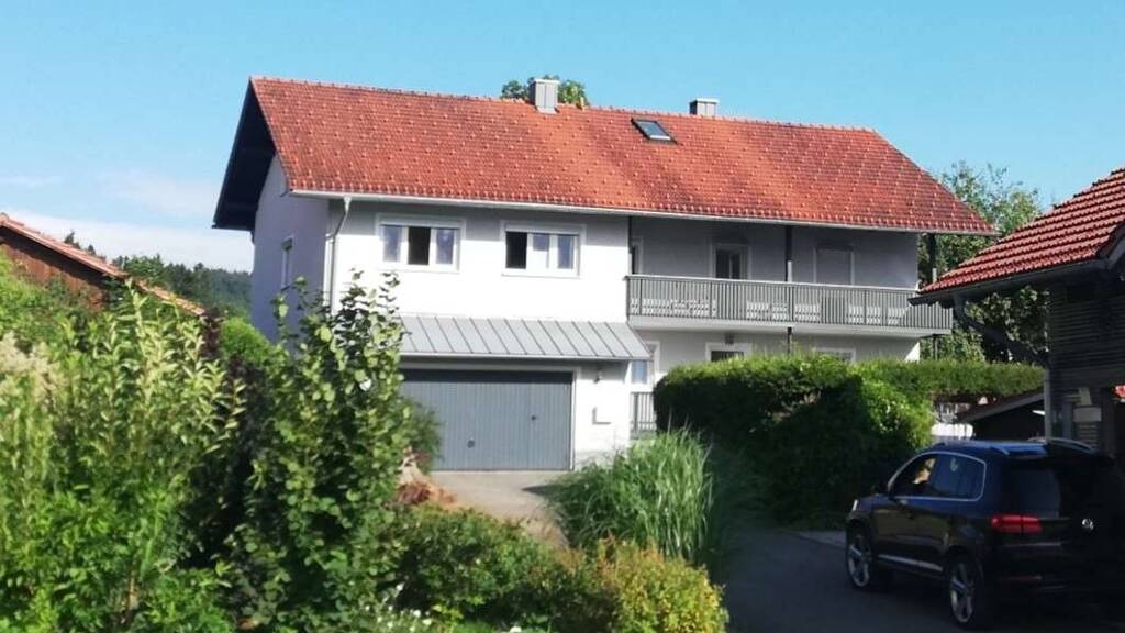 Haus zum Kauf 325.000 € 200 m² 900 m² Grundstück Wiesing Viechtach 94234