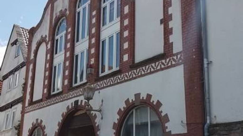 Mehrfamilienhaus zum Kauf 450.000 € 1.500 m² 2.000 m² Grundstück Züschen Fritzlar 34560