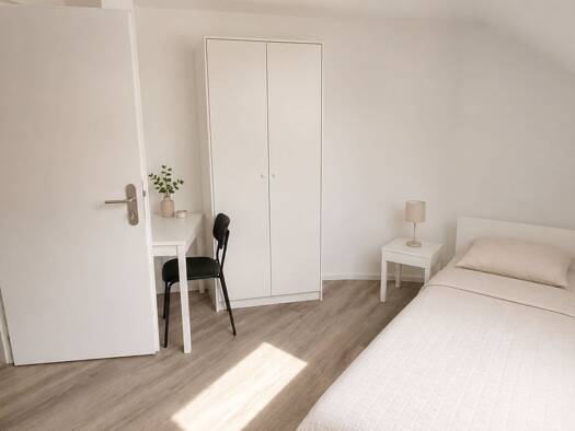 Wohnung zur Miete 430 € 1 Zimmer 15 m² Alexanderstraße 180 Süd Stuttgart 70180
