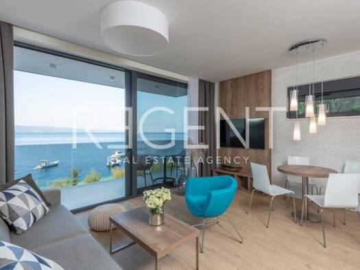 Wohnung zum Kauf 700.000 € 3 Zimmer 1. Geschoss Omis