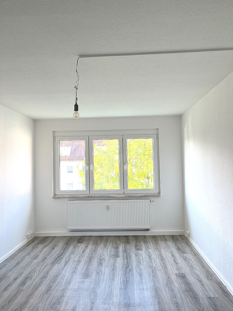 Wohnung zur Miete 355 € 3 Zimmer 65 m²<br/>Wohnfläche 2.<br/>Geschoss Roitzscher Weg 71 Wurzen Wurzen 04808