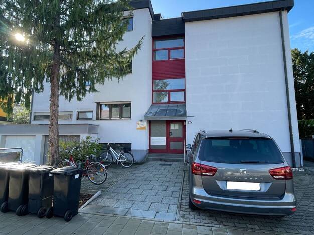Wohnung zum Kauf 165.000 € 2 Zimmer 60,7 m² 2. Geschoss frei ab sofort Neumarkt Neumarkt in der Oberpfalz 92318