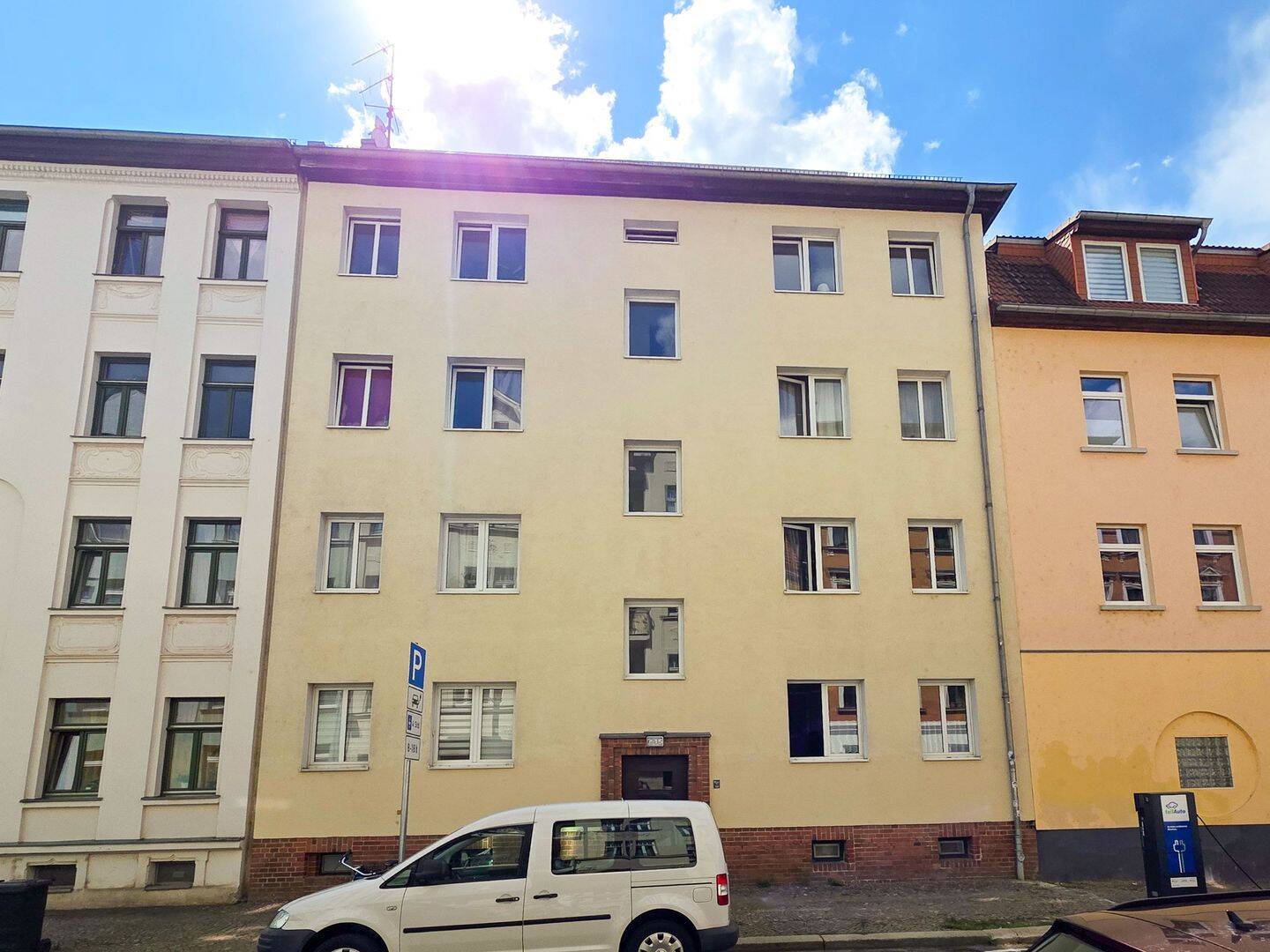 Property thumbnail 2