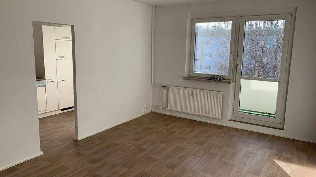 Wohnung zur Miete 375 € 3 Zimmer 68 m² 4. Geschoss Lusan Gera 07549