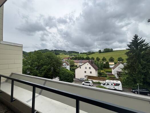 Terrassenwohnung zur Miete 799 € 3 Zimmer 81 m² Geschoss 2/3 frei ab sofort Martin-Luther-Str. 2 Deggendorf Deggendorf 94469