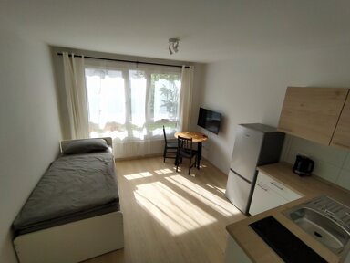 Wohnung zur Miete 401 € 1 Zimmer 18 m² Kaiserpassage 4 Honauer Bahn Reutlingen 72764