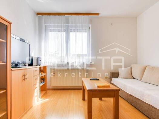 Wohnung zur Miete 640 € 2 Zimmer 37 m² 1. Geschoss Ljubljanica