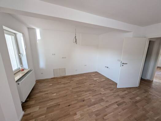 Wohnung zur Miete 650 € 2 Zimmer 37 m² frei ab sofort Hauptstraße Stockach 78333