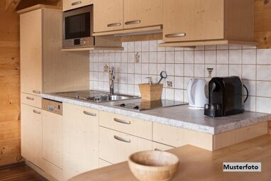 Wohnung zum Kauf 8.670 € 3 Zimmer 83 m² Beeck Duisburg 47169