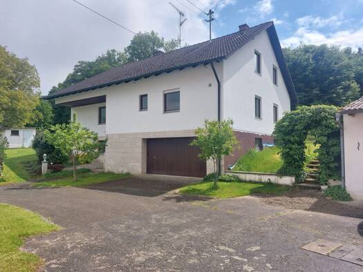 Wohnung zur Miete 1.400 € 5 Zimmer 151 m² Geschoss EG/1 frei ab sofort Hinterried Buttenwiesen 86647
