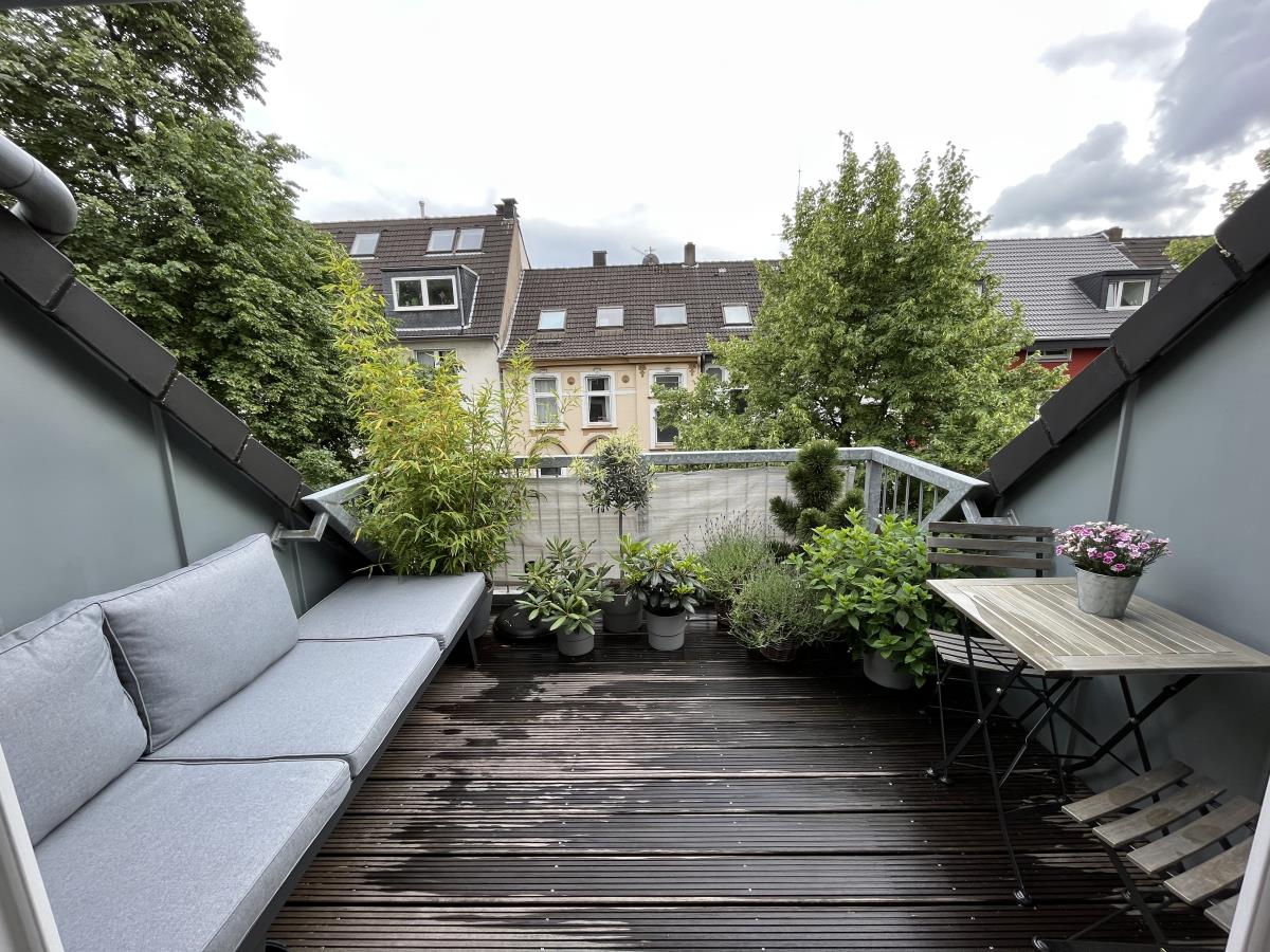 Loft zur Miete 750 € 1 Zimmer 67 m²<br/>Wohnfläche 3.<br/>Geschoss Holsterhausen Essen 45147