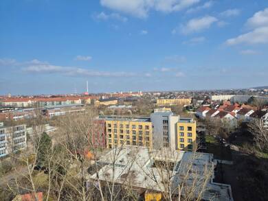 Wohnung zur Miete 413 € 4 Zimmer 64,4 m² 11. Geschoss Grenobler Straße 12 Südstadt Halle 06130