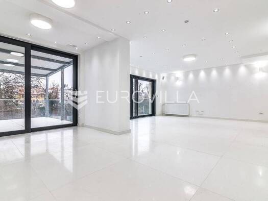 Haus zur Miete 4.500 € 3 Zimmer 300 m² Jurjevska Nova Ves - Gupceva zvijezda