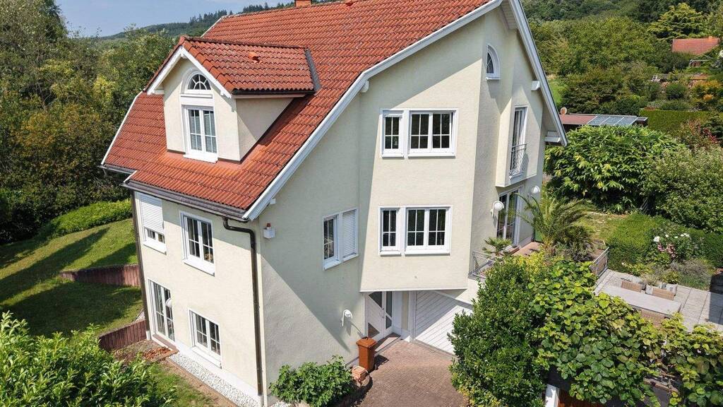 Einfamilienhaus zum Kauf 399.000 € 7 Zimmer 221,5 m² 600 m² Grundstück Heimbach-Weis Neuwied 56566